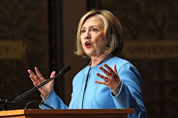 Hillary Clinton's Speaking Skills Raise Doubts