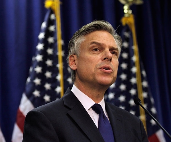 US Amb. to Russia Huntsman Rejects Calls for Resignation