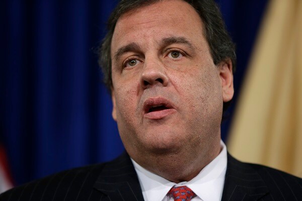 Chris Christie Scolds Iowa Gun Activist on Record