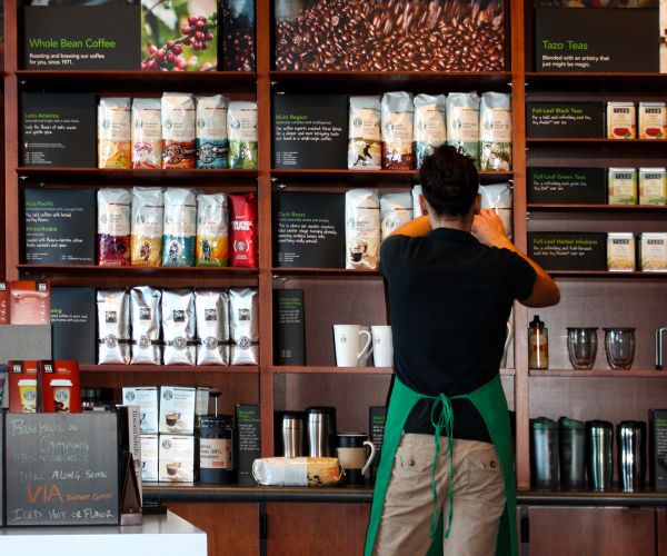 Starbucks Refugees Hiring Plan Sparks Trumpers' Boycott Threat