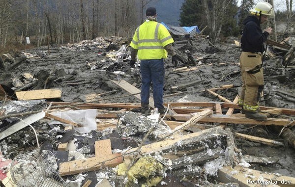 Officials: 3 Dead, 18 Missing in Washington Mudslide