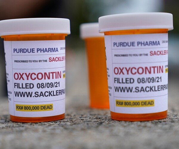 OxyContin Maker's Settlement Goes to Judge for Confirmation