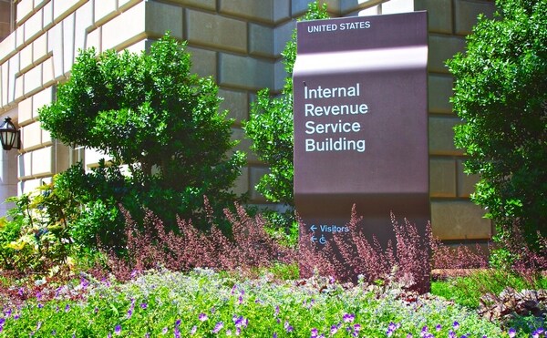 House Committee: IRS Used Record-less Instant Message System 