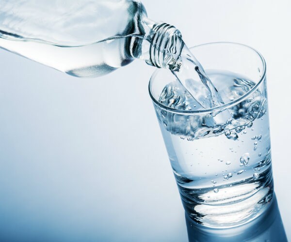 Researchers Discover Water Trick for Weight Loss