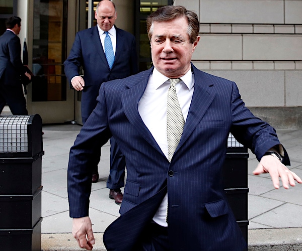 Report: Manafort's Lawyers Seek Hearing on Media Leaks