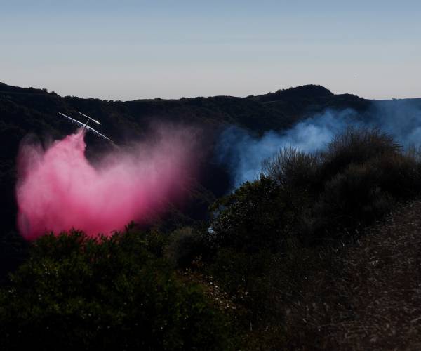 Drone Strikes Firefighting Plane Over Palisades Fire