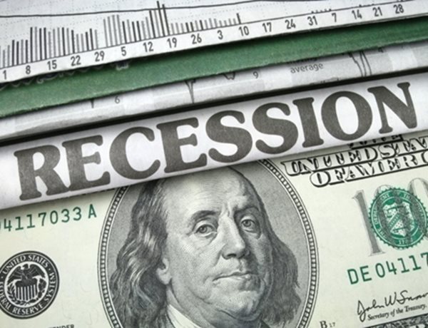 US Recession Probability Jumps to Highest Since October 2013