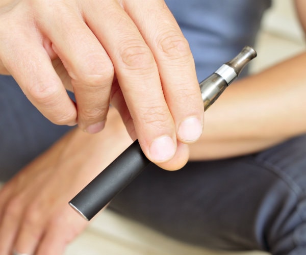 E-Cigarettes Could Cut Smoking Deaths 21 Percent