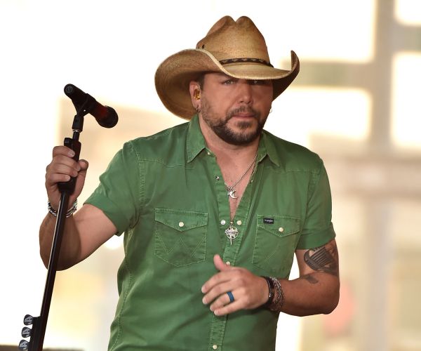 Jason Aldean, Onstage During Shooting, Calls It 'Beyond Horrific'