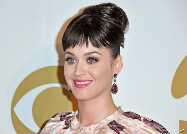 Katy Perry Slammed for Singing 'Yesterday' at Beatles Tribute (Video)