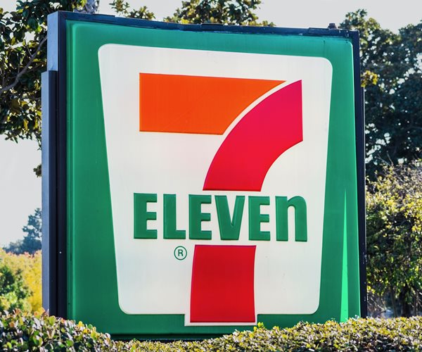 7-Eleven Ordered to Sell 293 Stores Bought in Speedway Deal