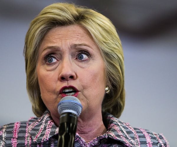 Experts: Clinton Emails Could Have Compromised CIA Names