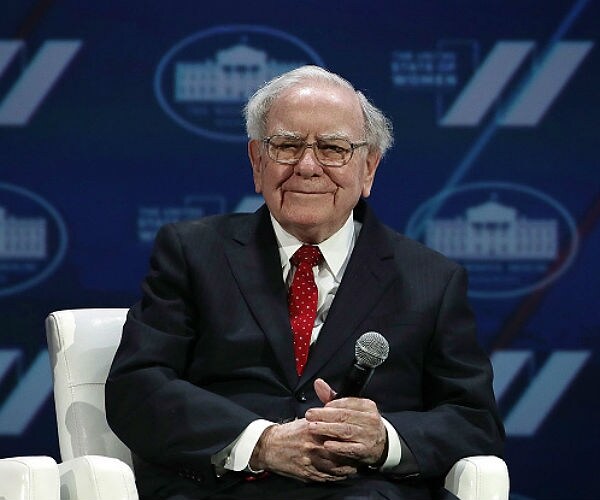 Pandemic Delays Buffett's Annual Charity Auction