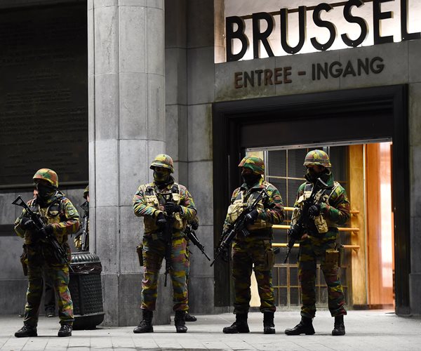 Brussels Under Lockdown as Terror Suspect Eludes Authorities