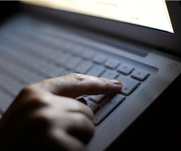 Feds Spend $499,571 to Fight 'Online Trolling'