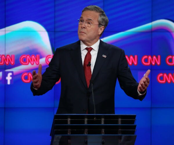 Jeb Bush Keeps Up Trump Attacks: 'Lots of Talk, But Nothing Specific'