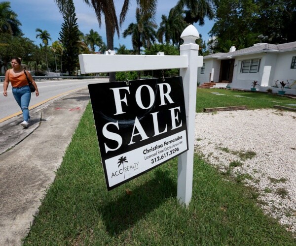 Report: Home Prices Could Dip in 183 Markets