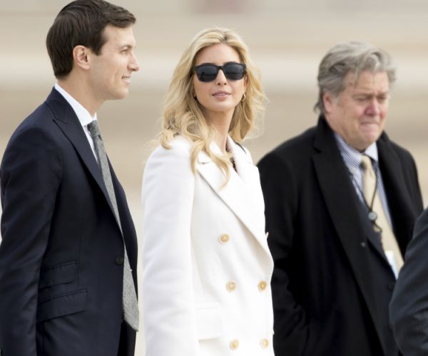 Bannon Email Prankster Teases Out Breitbart Wrath for Ivanka, Kushner