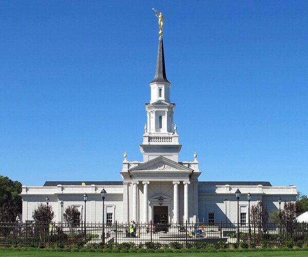 Connecticut Mormon Temple Serves Thousands in 4 States