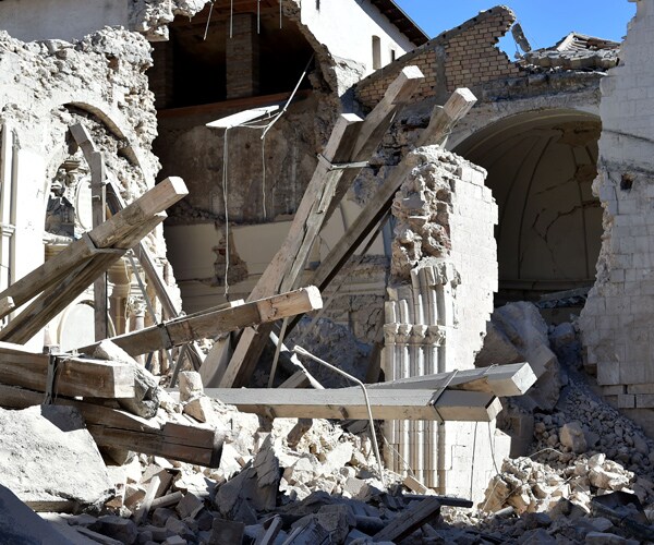 Quake Strikes Italy, Destroys Historic Landmarks