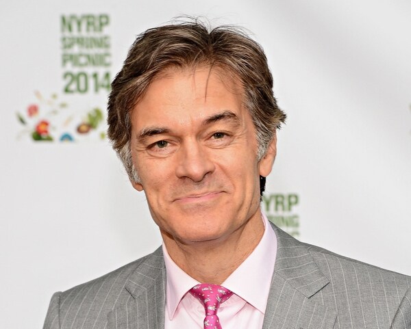 Mehmet Oz's Q&A Backfires When Snarky Twitter Users Poke Fun at Doc