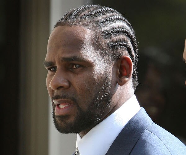 R. Kelly Evicted Over $30K Unpaid Rent at 2 Atlanta-Area Homes