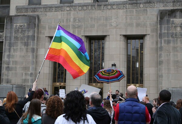 Alabama Gay Marriage OK'd in Parts of State Despite Top Jurist's Dissent