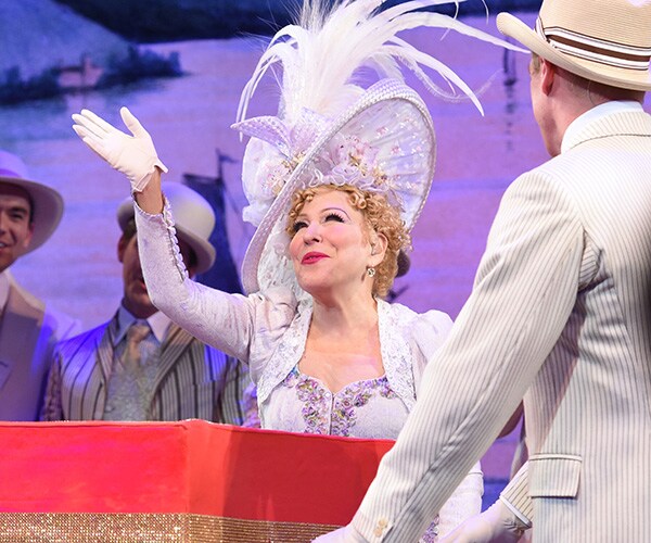 Bette Midler Returning To Hello Dolly For Shows Final Weeks 8269