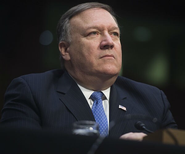 Report: Pompeo Seeks Hillary's Advice as He Prepares for Confirmation Fight