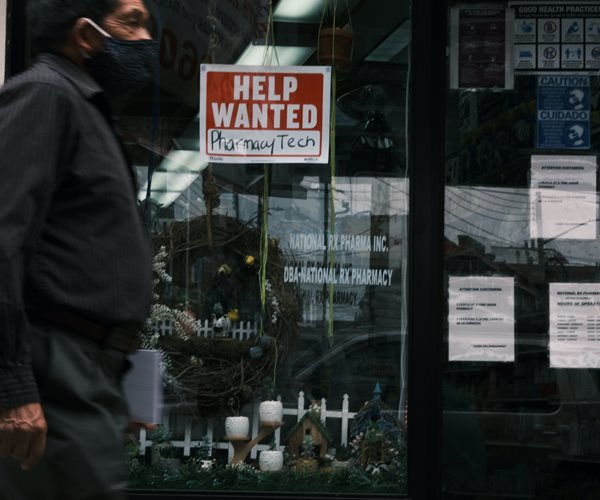 US Jobless Claims Hit New Pandemic Low: 364,000