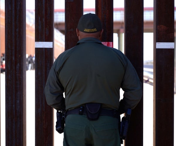 Man on Terror Watchlist Released by Border Patrol, Remains in US ...