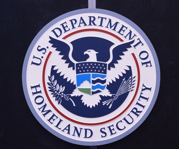 the dhs seal