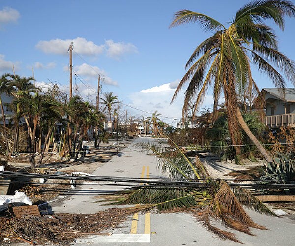 Report: ISIS Urging 'Lone Wolf' Attacks in Cities Hit by Harvey, Irma