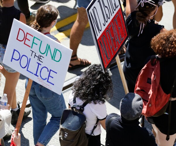 'War On Police' Gives Rise To Violent Crime