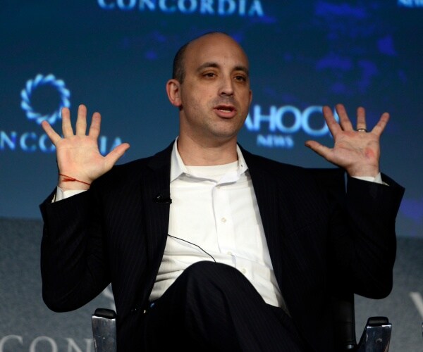 greenblatt in a black suit and white shirt speaking at the concordia summit