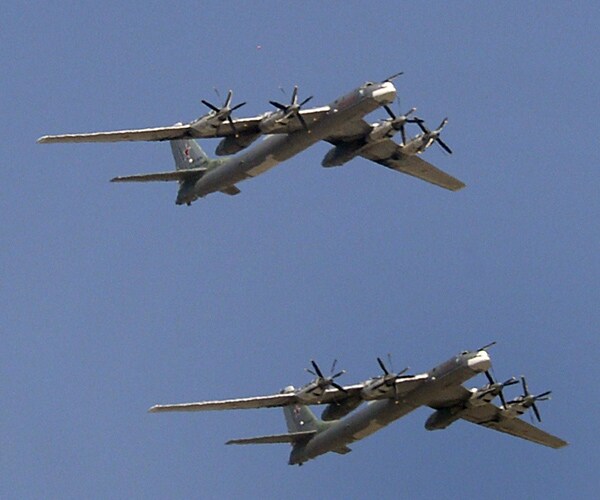 Russia Sends Bombers Into Pacific Hot Zone