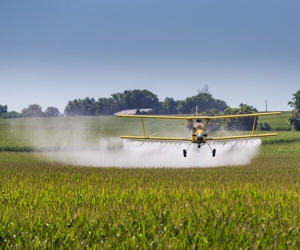 EPA Eyes Limits for Agricultural Chemical Linked to Crop Damage