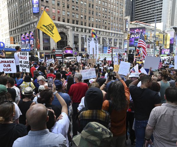 Mass Protest in NYC Over Vaccine Mandates