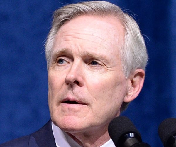 Navy Secretary Mabus to Marines: Women in Combat Is Irreversible