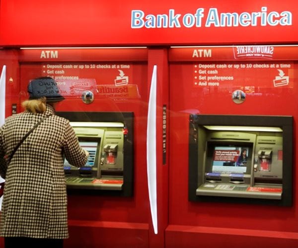 BofA, JPMorgan to Lobby Over Debanking Charges