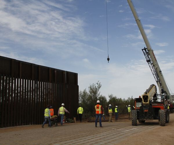 Pentagon OKs $3.6B Military Construction Funds to Build Wall