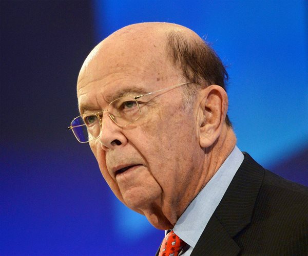 If Wilbur Ross Replaces Cohn, Linda McMahon Favored for Commerce