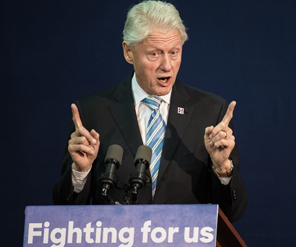 Dick Morris: Bill Clinton Wrong on Poland and Hungary