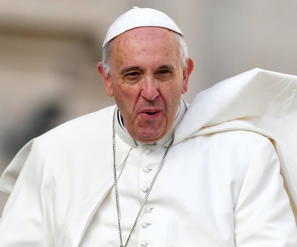 Pope: Relax Church Rules on Divorce, Not on Gay Marriage