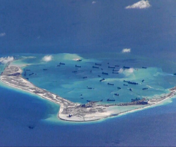 South China Sea Island Bases Ready for Chinese Warplanes