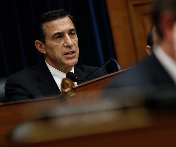 Issa: Attorney General's 'Whitewash' of Clinton's Guilt Will Probably Continue