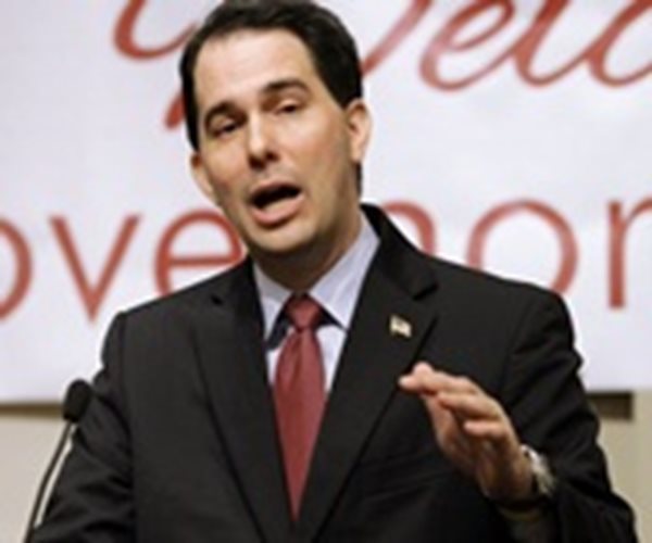 Wisconsin's Walker Confronts Dire Political Outlook