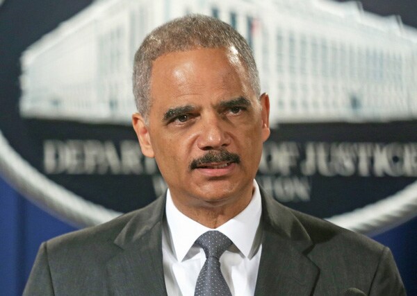 Holder Wants Better Nationwide Tracking on Police Use of Force