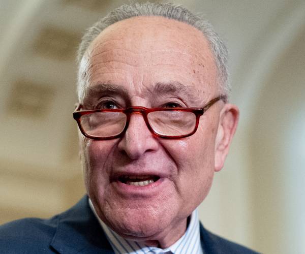 Schumer: Senate to Vote on Border Bill This Week | Newsmax.com