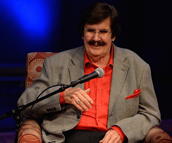 Rick Hall, Producer of 'Muscle Shoals' Fame, Dies at 85